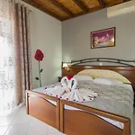 Makis Roda (Corfu)
