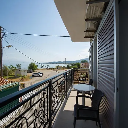 Hotel Makis 2*