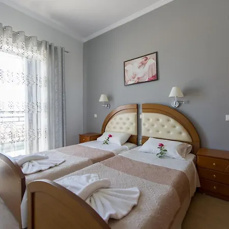 Hotel Makis