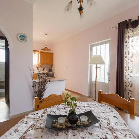 Hotell Makis Roda (Corfu)