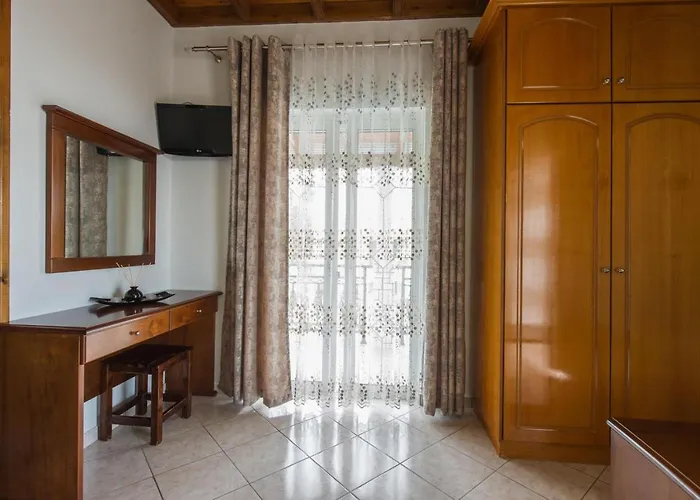 Makis Hotel Roda (Corfu)